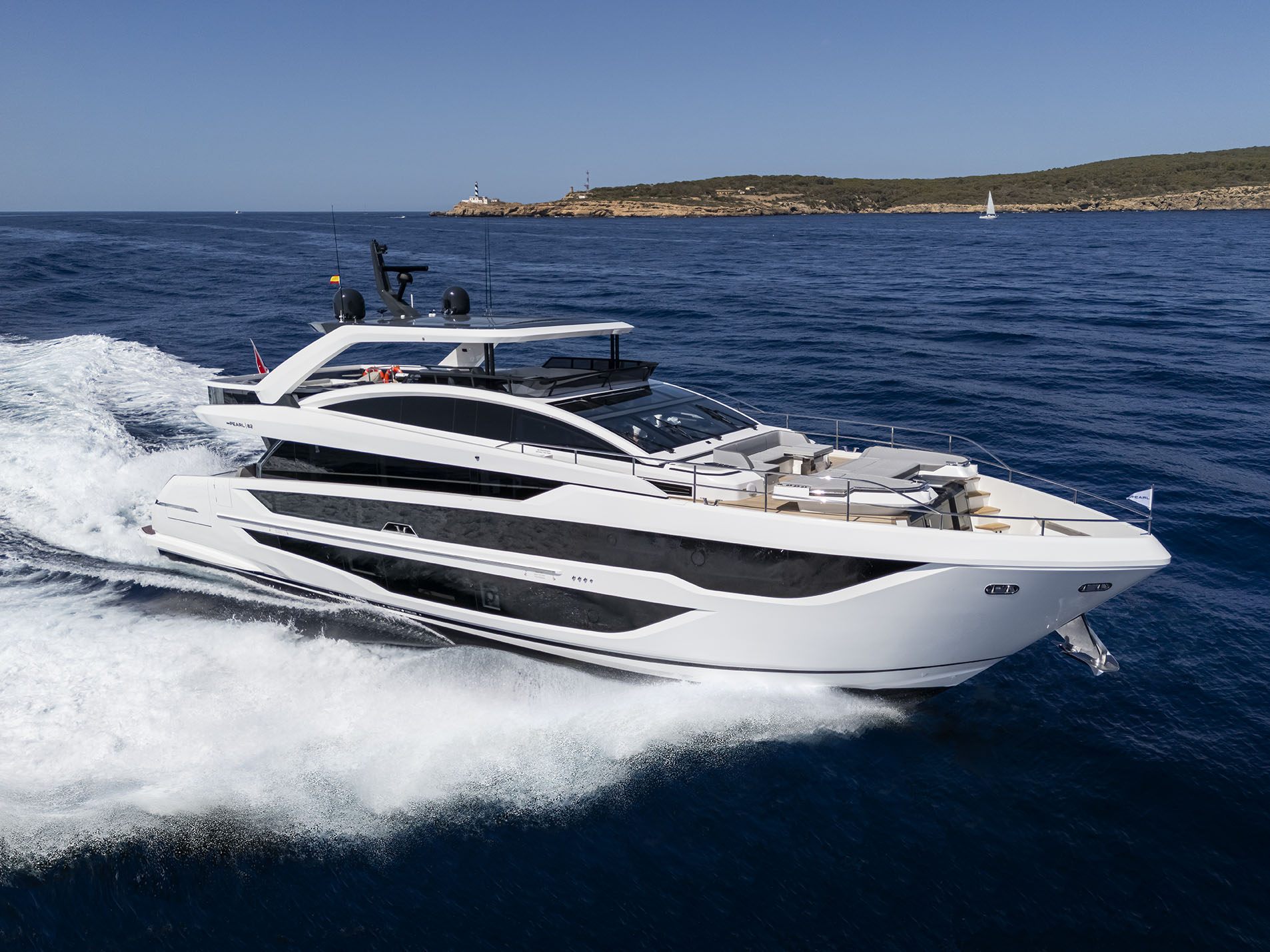 PEARL 82